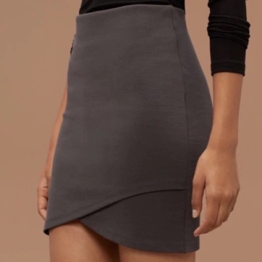 Aritzia talula pencil skirt